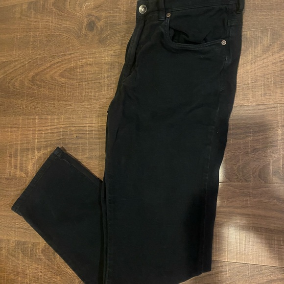 Tommy Bahama Black Jeans - Picture 4 of 7